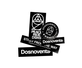 Pacchetto di adesivi Dosnoventa