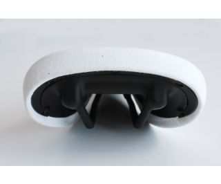 WG Turbo DLX Saddle - White