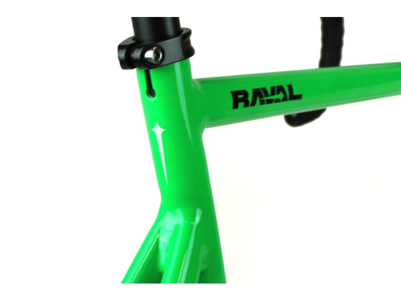 santafixie raval yellow