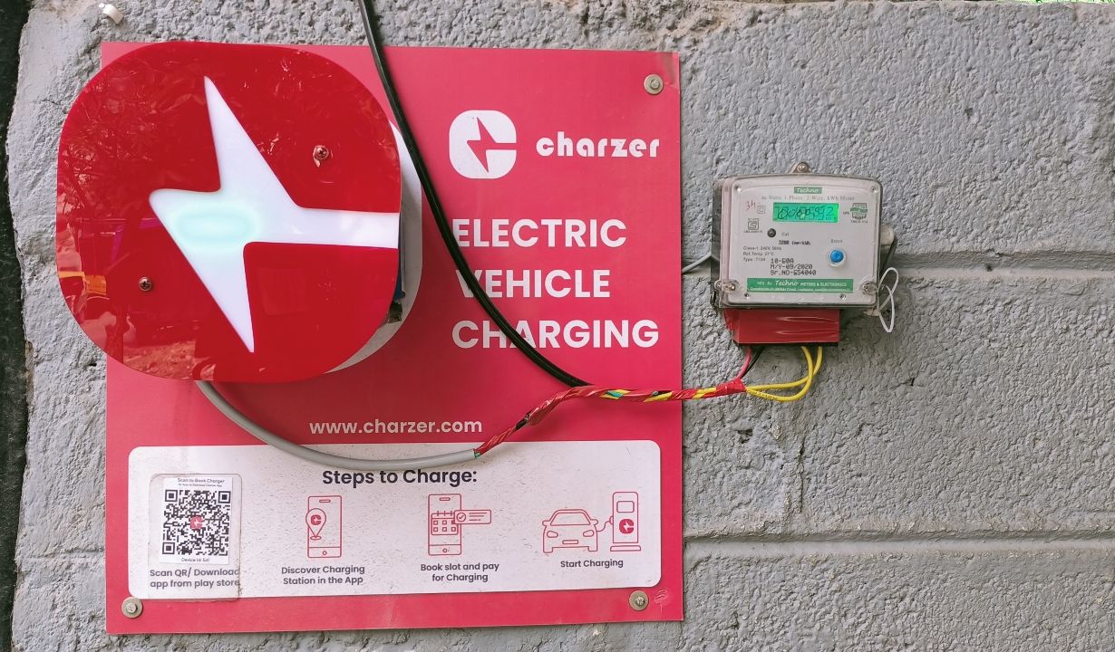 ev charger image