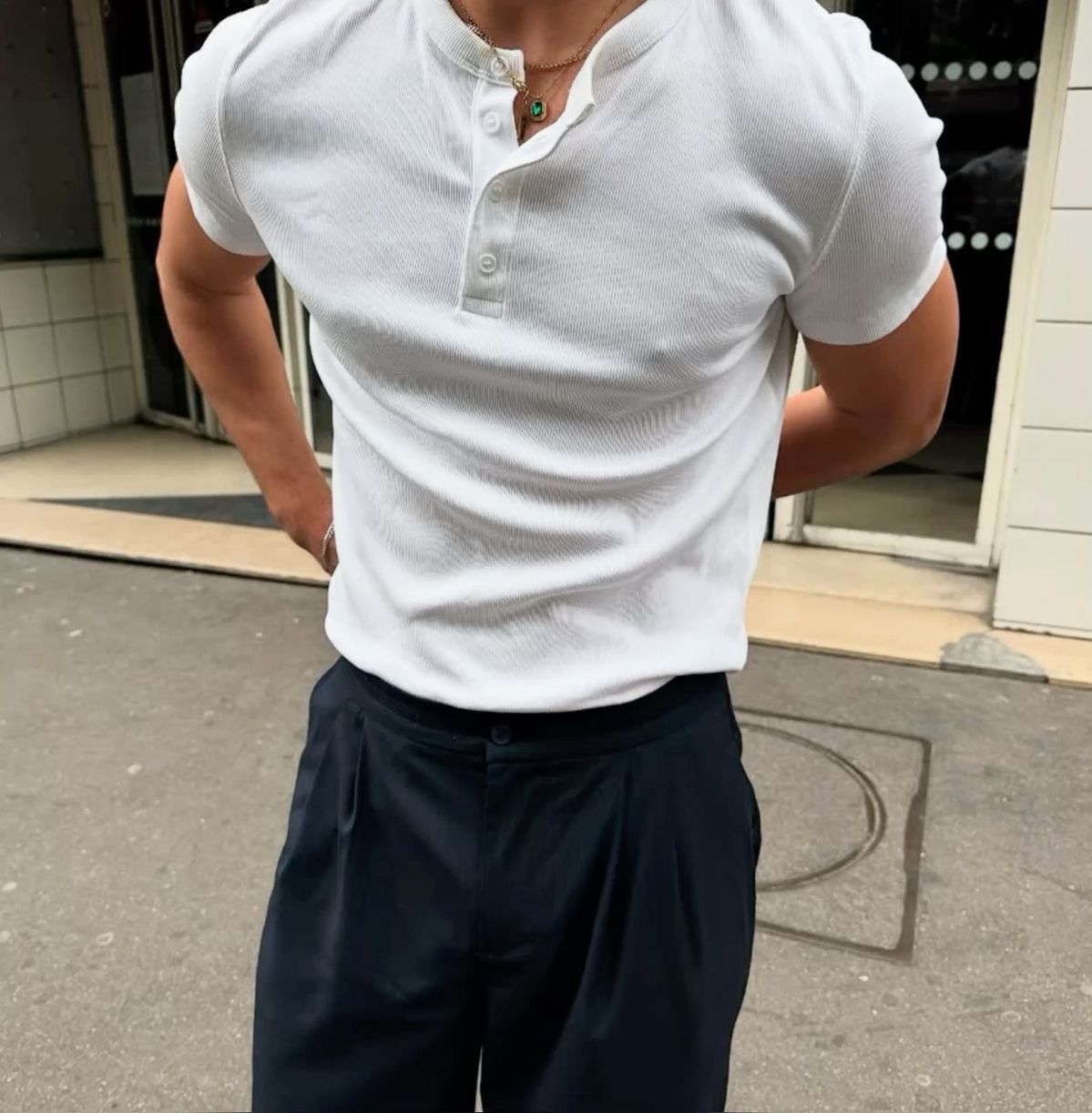 HENLEY t-shirt