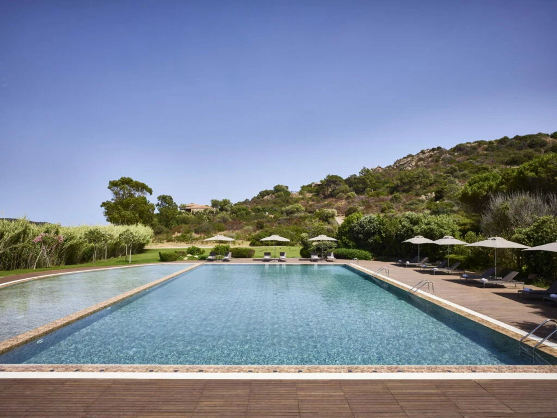 Baia di Chia Resort Sardinia, Curio Collection by Hilton (Domus de Maria)