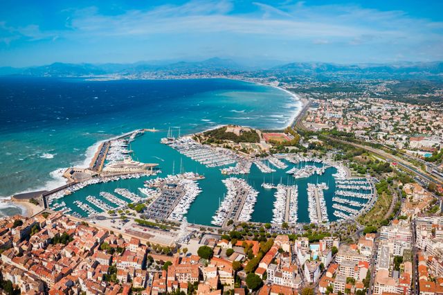 Mediterraner Charme zwischen Nizza und Antibes