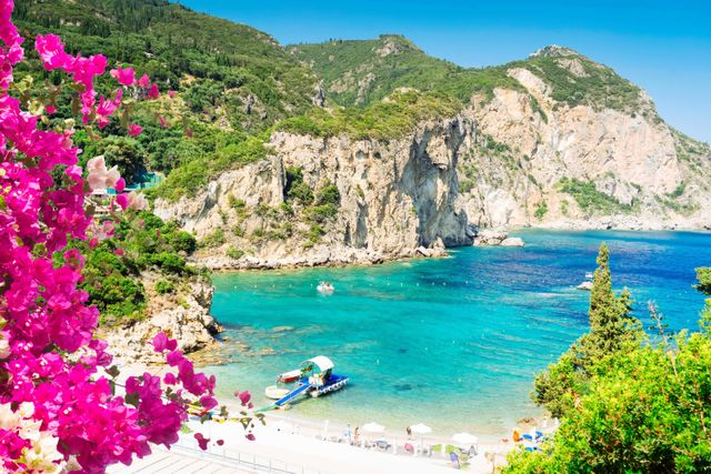 Entspannte Urlaubstage im Norden Korfus: Sonne, Meer & mediterrane Leichtigkeit