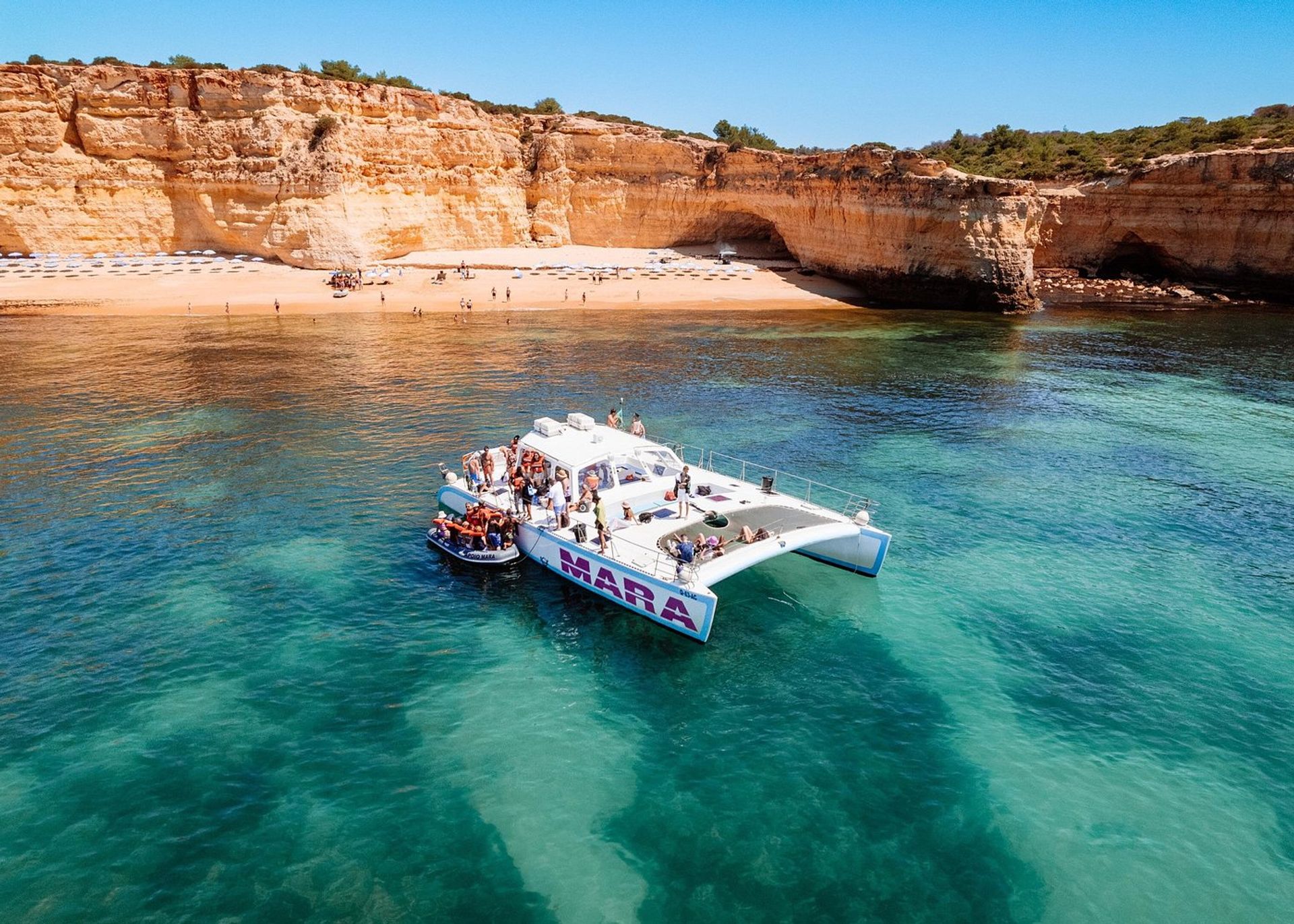 Bootstour mit Barbecue (ab Albufeira)