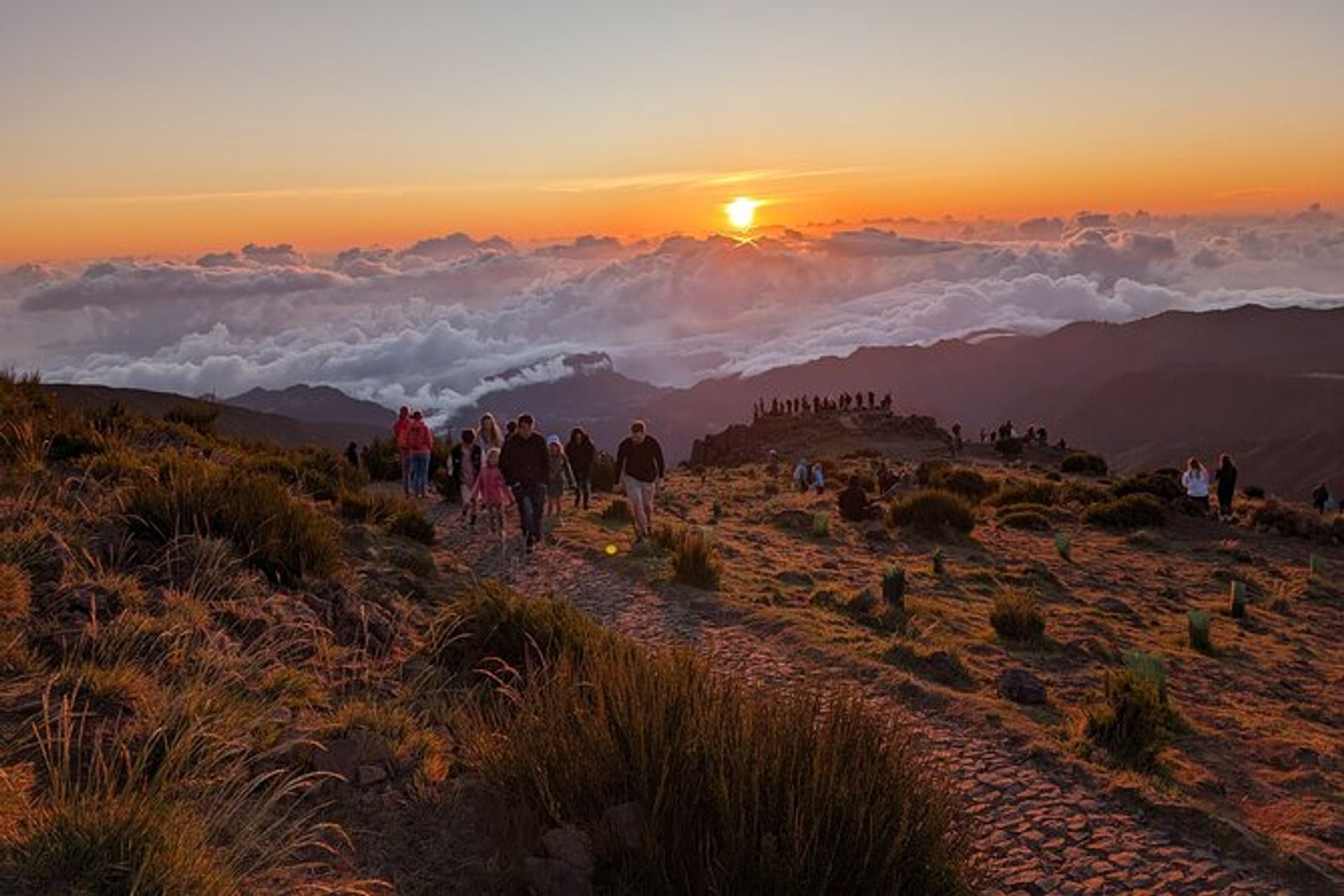 Sonnenaufgang am Pico do Arieiro inkl. Frühstück (Funchal)