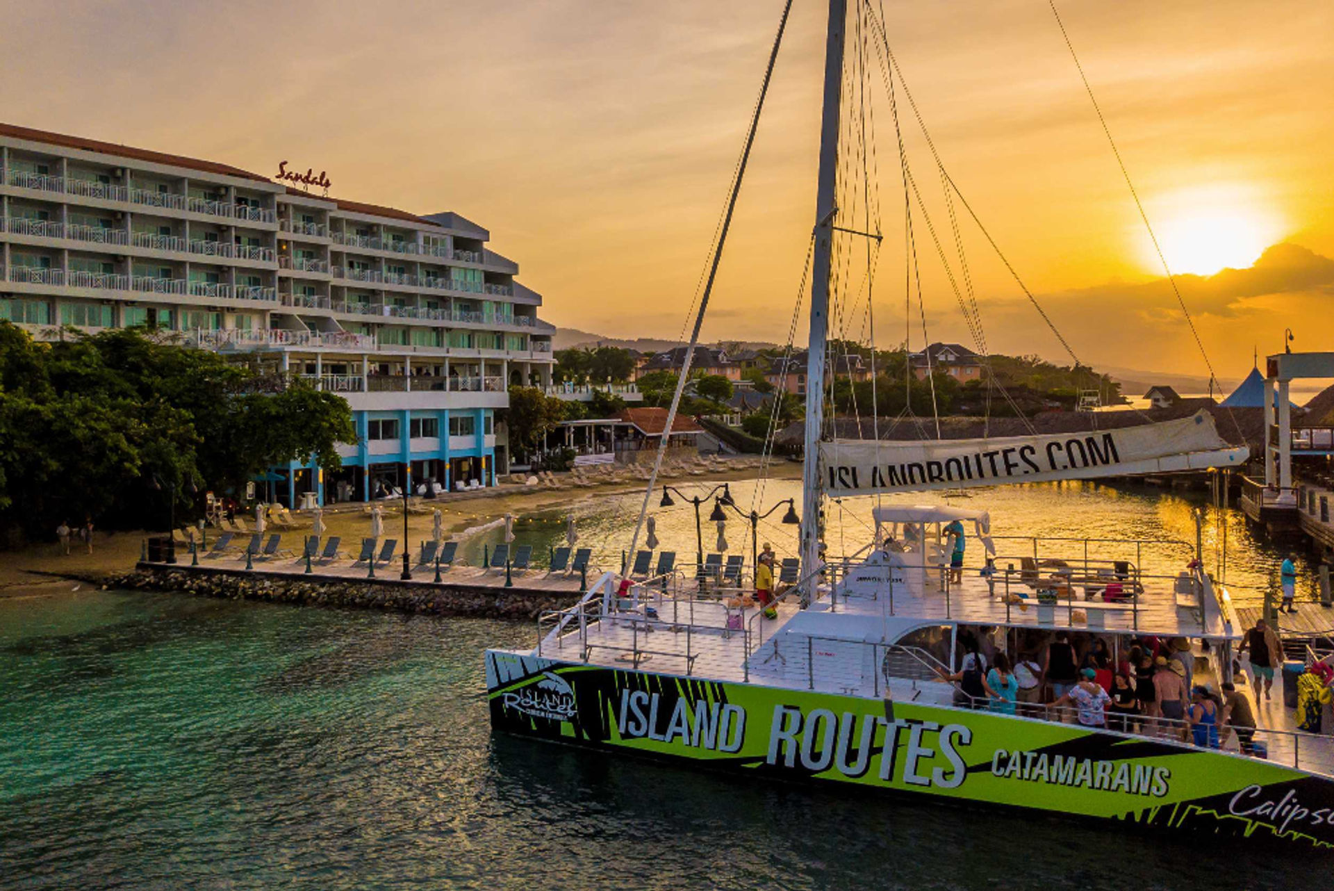 Sunset Cruise & Beach BBQ inkl. Open Bar (ab Albufeira)