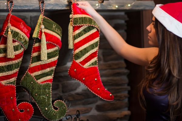 10 Beautiful Christmas Crafts to Make and Sell This Christmas 3