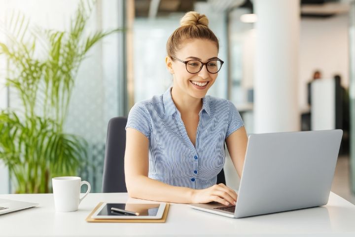 Weekend and Evening Online Jobs That Can Grow into Full-Time Work 1