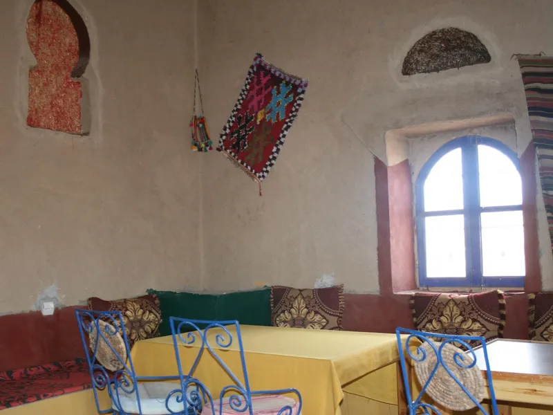 Cafe Restaurant Touga Chez la famille