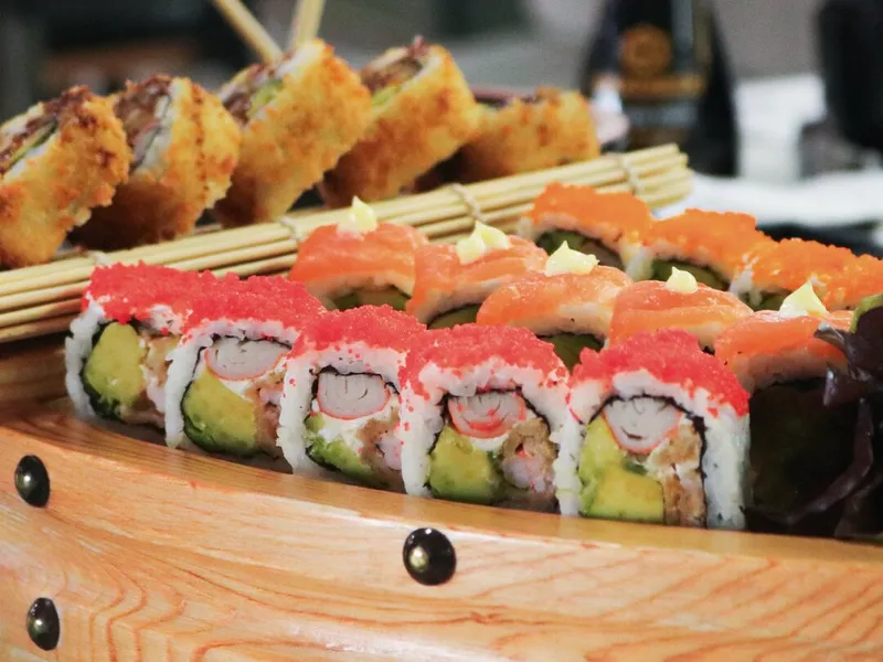 Sushi Youzar gallery image 6