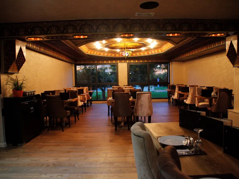 BBQ Steakhouse Tanger gallery image 26
