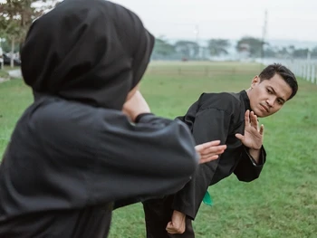 20 Gerakan Pencak Silat Beserta Namanya, Apa Saja?