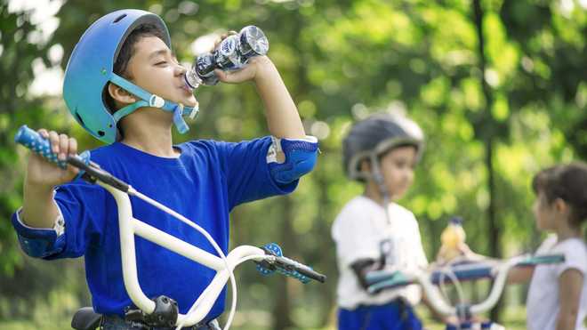 Mengajarkan Anak Akan Pentingnya Olahraga Bagi Tubuh