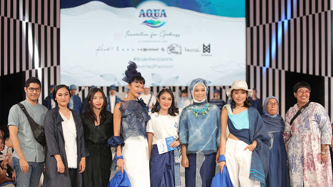 AQUA Menggelar Peragaan Produk Fashion Berkelanjutan di JFW 2020