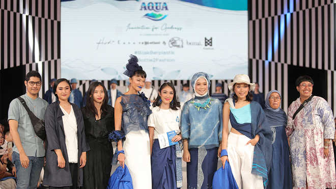 AQUA Menggelar Peragaan Produk Fashion Berkelanjutan di JFW 2020