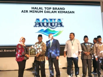AQUA Kembali Raih “Halal Award - Halal Top Brand 2019” dari LPPOM MUI
