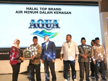 AQUA Kembali Raih “Halal Award - Halal Top Brand 2019” dari LPPOM MUI