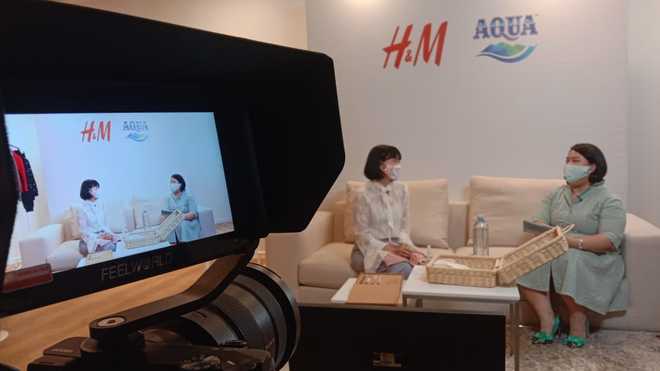 Danone-AQUA and H&M Indonesia Strengthen the bottle2fashion Initiative