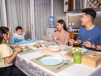 Penuhi Kebutuhan Cairan Keluarga Anda Dengan Air Mineral Terbaik