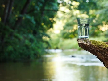 Jangan Salah Pilih Ketahui Ciri Sumber Air Minum Terbaik