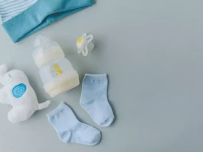 Bolehkah Bayi Minum Air Putih? Begini Penjelasan Lengkapnya