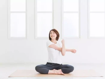 Stretching: Jenis dan Manfaatnya untuk Kesehatan Tubuh