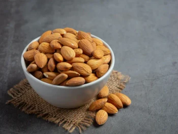 10 Manfaat Kacang Almond untuk Kesehatan, Jarang Orang Tahu!