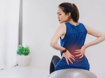 7 Penyebab Sakit Pinggang yang Sering Diremehkan