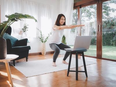 Pengertian Senam Aerobik, Manfaat, Jenis & Gerakannya