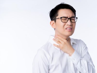 6 Cara Mengatasi Tenggorokan Kering di Rumah, Yuk Simak!