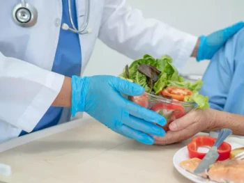 10 Makanan Pasca Operasi untuk Memulihkan Tubuh