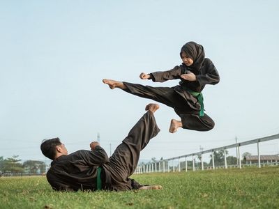 7 Jenis Olahraga Tradisional Asli Indonesia, Unik dan Seru!