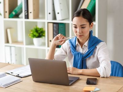 10 Cara Bekerja Efektif dan Efisien, Yuk Simak Tipsnya!