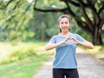 5 Manfaat Air Hangat untuk Jantung, Bantu Lebih Sehat!