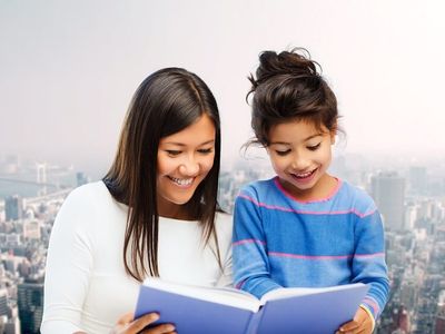 Bagaimana Mengembangkan Minat Baca Anak? Catat 10 Caranya!