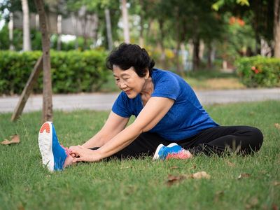 Apa itu Calf Raises? Ini Gerakan dan 7 Manfaatnya bagi Tubuh