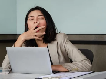 11 Penyebab Sering Menguap Selain Karena Mengantuk!