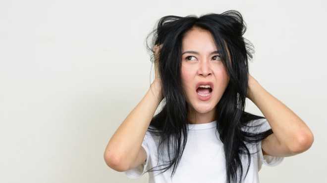 7 Cara Mengatasi Rambut Lepek, Ketahui Penyebabnya di Sini!
