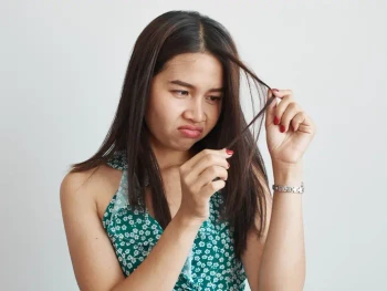 10 Cara Merawat Rambut Kering dan Mengembang dengan Mudah