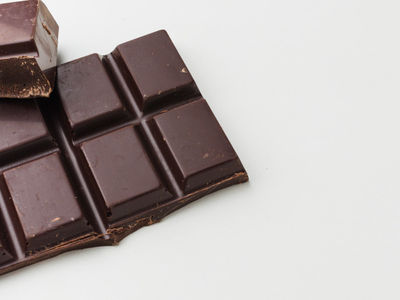 Catat! Ini 8 Jenis Makanan Penyebab Jerawat Terus Muncul