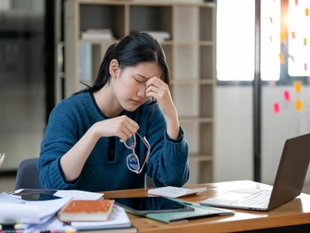 11 Cara Mengatasi Stres Kerja, Jangan Sampai Burnout!