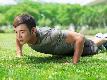 Cara Push Up yang Benar untuk Hasil Maksimal Secara Tepat