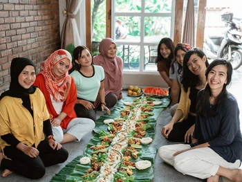 Daftar Menu Arisan Keluarga Siang Hari yang Enak, Yuk Coba!