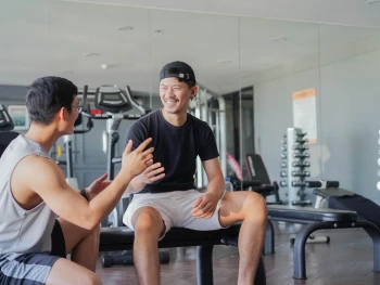 Apa itu Personal Trainer? Ini Pengertian & Cara Memilihnya