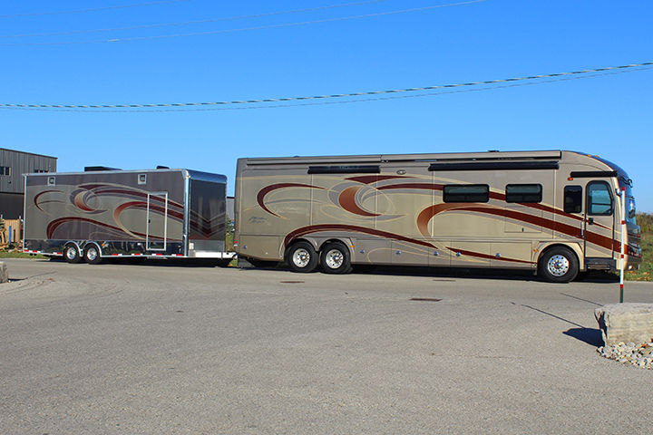Gold RV Trailer2