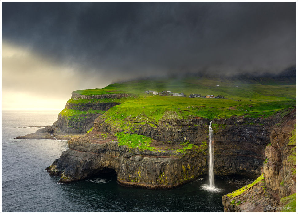 Múlafossur Waterfall