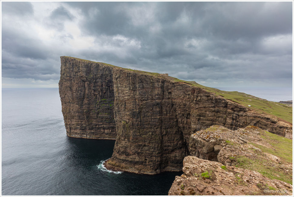 Trælanípa, Vágar