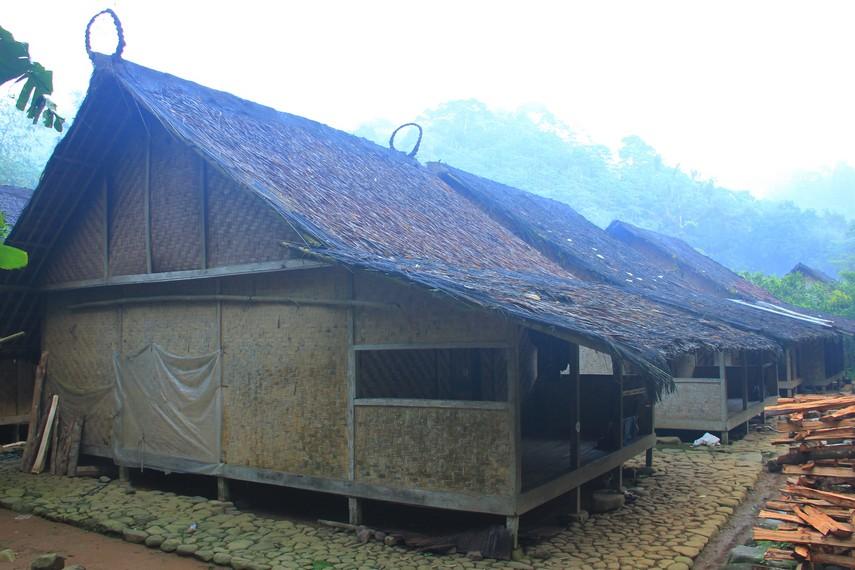 Baduy Tribe’'s Sulah Nyanda Traditional Homes 9