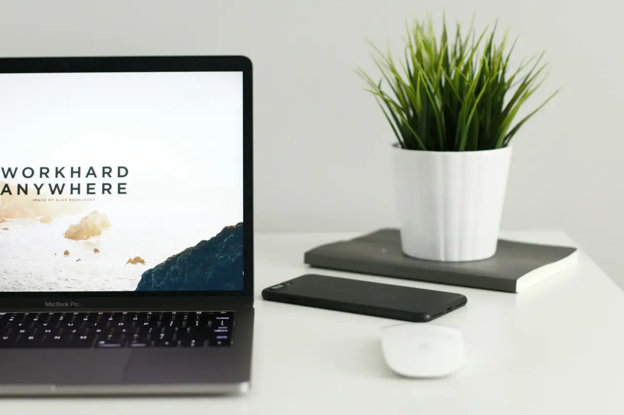Clean office setup website makeover